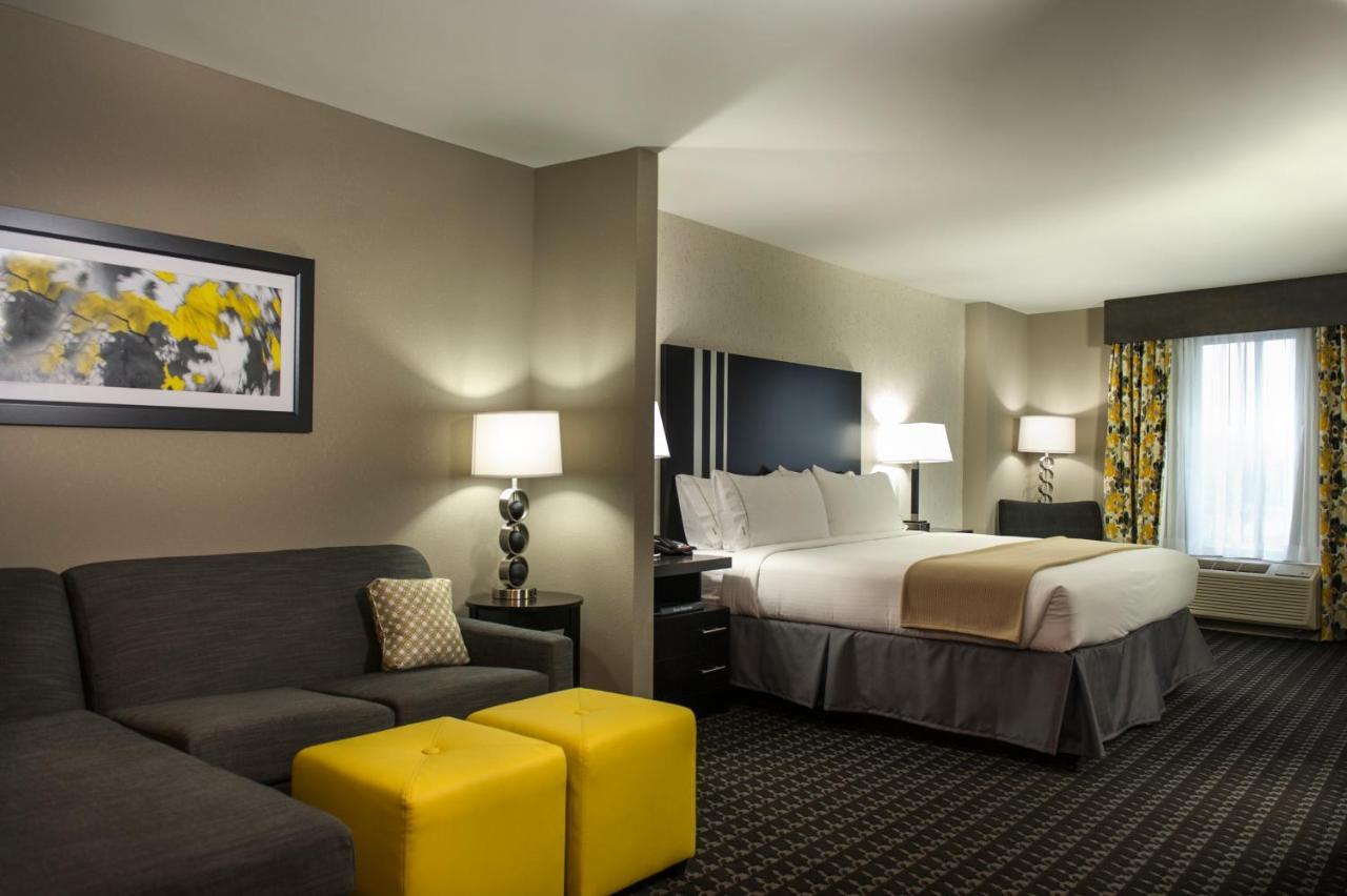 Holiday Inn Express And Suites Madison Central By Ihg Экстерьер фото