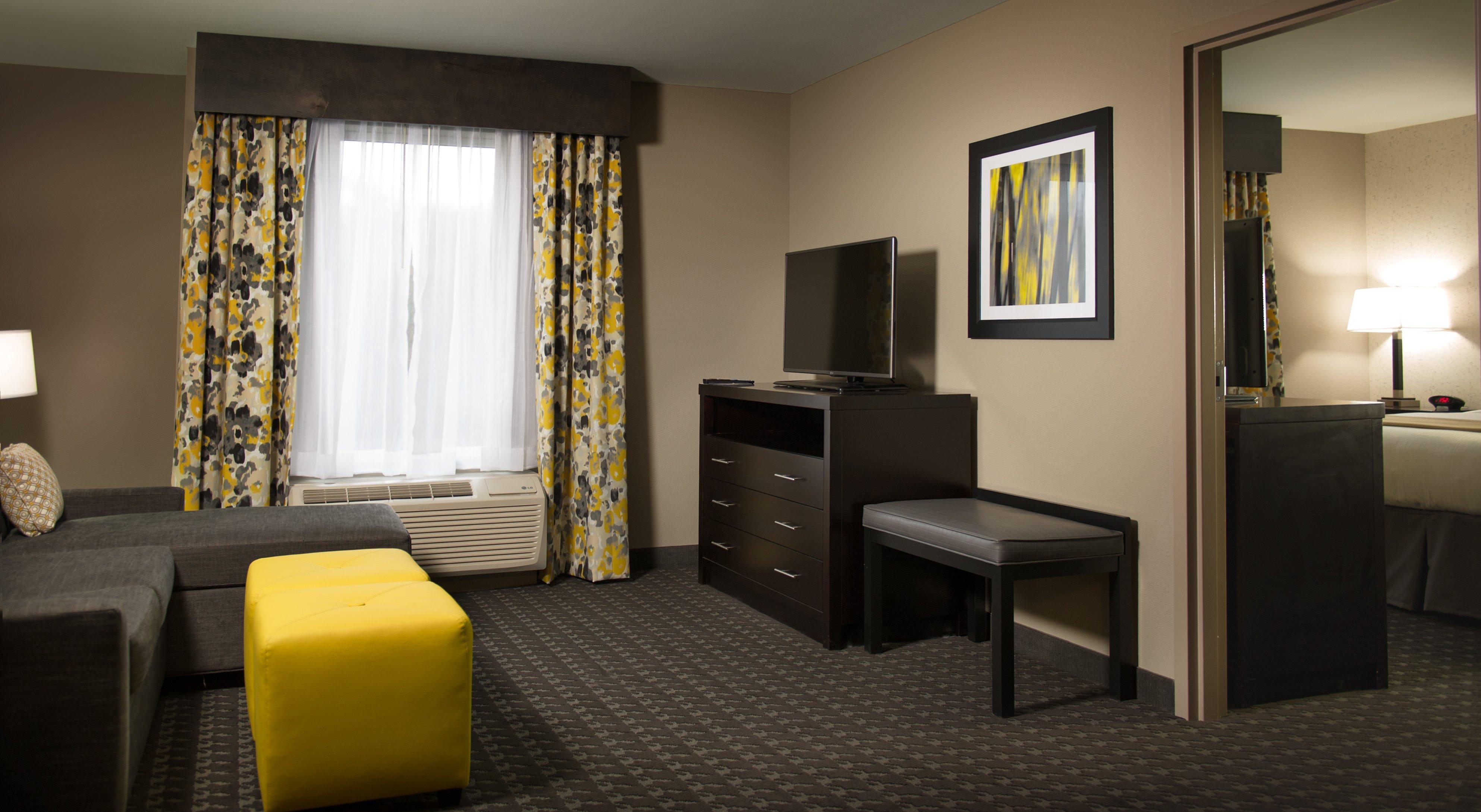 Holiday Inn Express And Suites Madison Central By Ihg Экстерьер фото