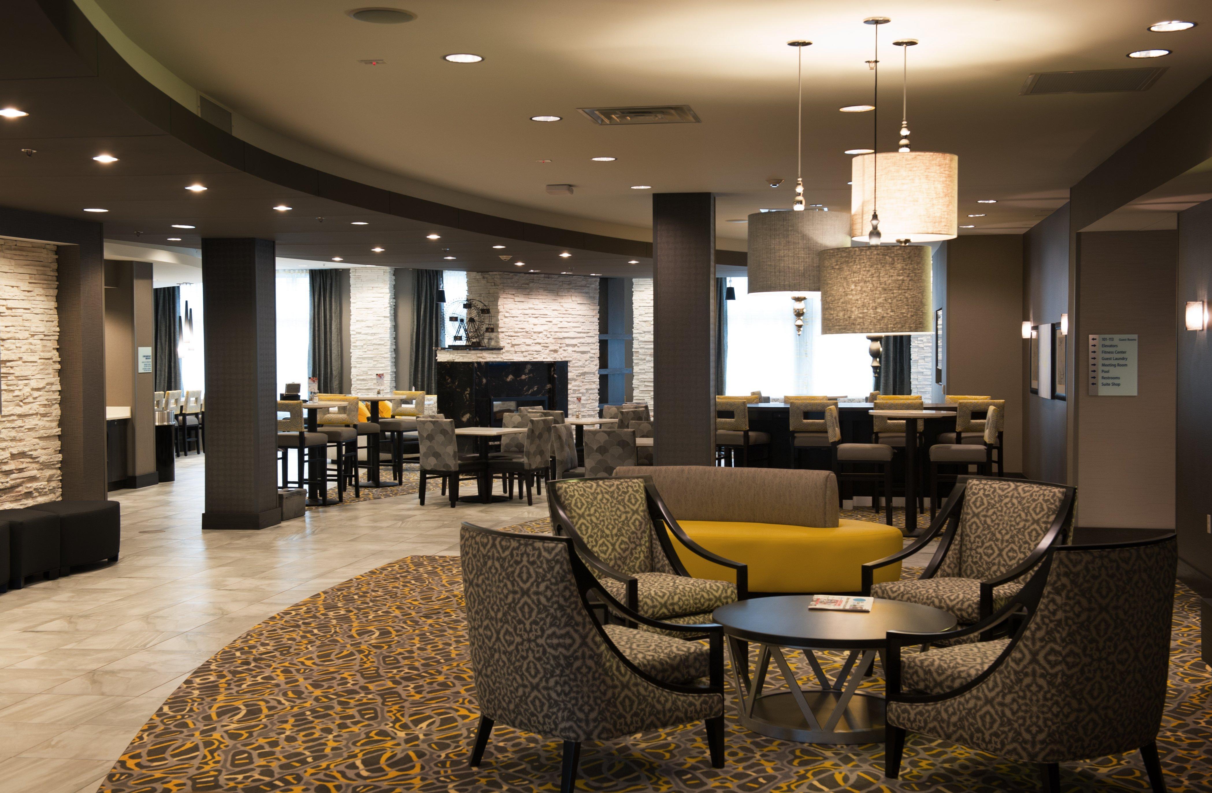 Holiday Inn Express And Suites Madison Central By Ihg Экстерьер фото